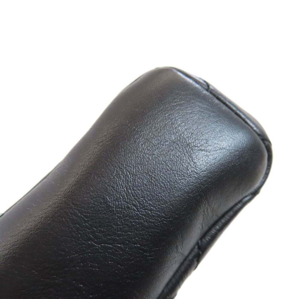 CHANEL Black Lambskin Leather Shoulder Bag - Picture 13 of 16